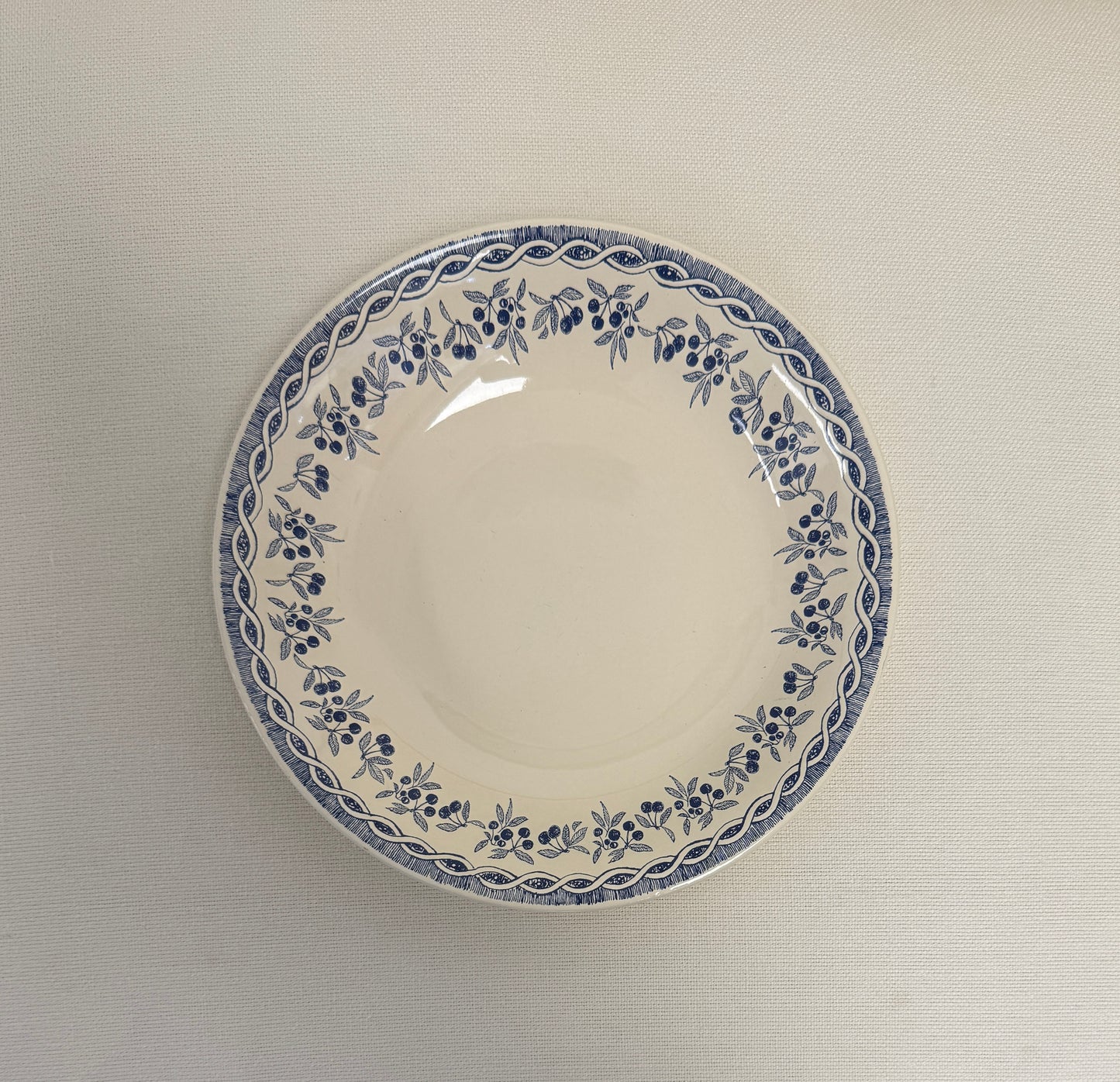 Moulin Des Loups Bowls