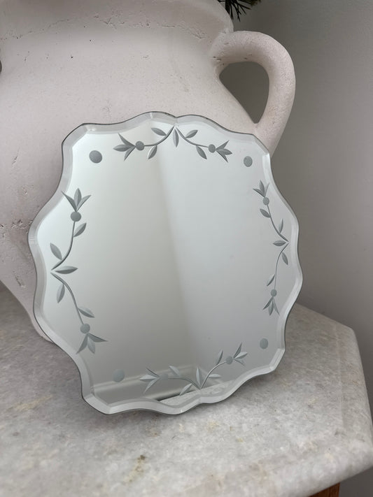 Decorative hanging mirror
